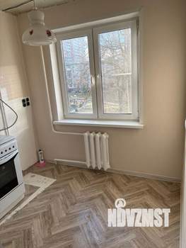 2-к квартира, вторичка, 44м2, 3/5 этаж