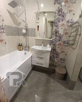 2-к квартира, вторичка, 76м2, 4/6 этаж