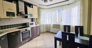 2-к квартира, вторичка, 60м2, 9/17 этаж