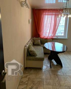 2-к квартира, вторичка, 62м2, 6/17 этаж