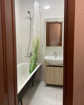 3-к квартира, вторичка, 85м2, 1/23 этаж