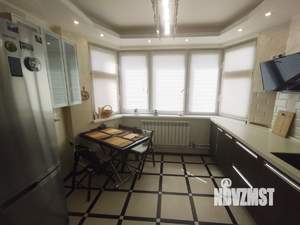 2-к квартира, вторичка, 69м2, 11/17 этаж