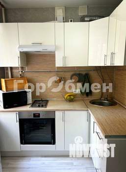 2-к квартира, вторичка, 43м2, 1/5 этаж