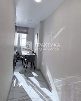 2-к квартира, вторичка, 57м2, 12/14 этаж