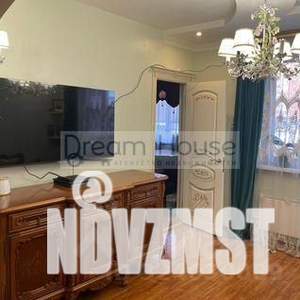 3-к квартира, вторичка, 74м2, 1/14 этаж