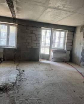 2-к квартира, вторичка, 83м2, 1/6 этаж