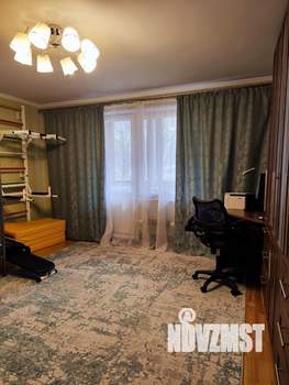 4-к квартира, вторичка, 102м2, 1/9 этаж