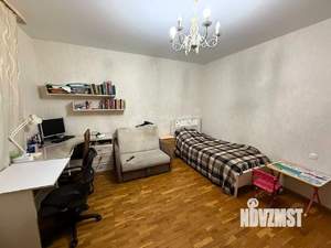 2-к квартира, вторичка, 64м2, 1/7 этаж