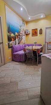 2-к квартира, вторичка, 77м2, 1/4 этаж