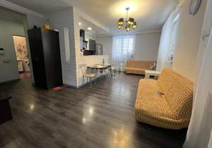 3-к квартира, вторичка, 68м2, 1/25 этаж