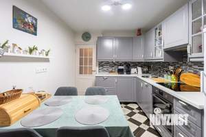 3-к квартира, вторичка, 71м2, 2/19 этаж