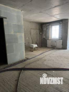 2-к квартира, вторичка, 76м2, 1/6 этаж