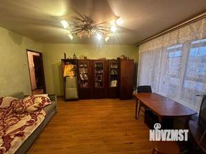 4-к квартира, вторичка, 65м2, 8/9 этаж