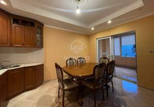 2-к квартира, вторичка, 80м2, 6/18 этаж