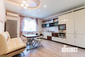 5-к квартира, вторичка, 197м2, 1/3 этаж