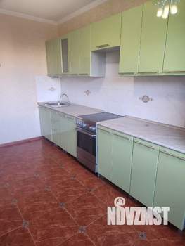 2-к квартира, вторичка, 66м2, 4/17 этаж
