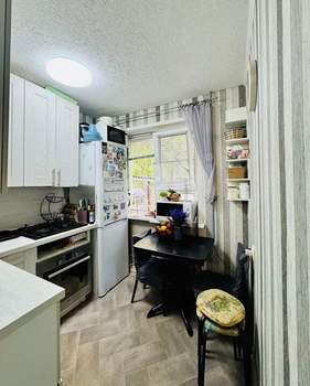 2-к квартира, вторичка, 48м2, 1/5 этаж