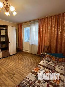 2-к квартира, вторичка, 64м2, 1/17 этаж