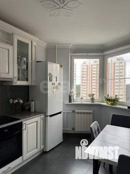 2-к квартира, вторичка, 52м2, 10/17 этаж