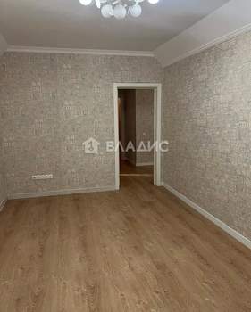 3-к квартира, вторичка, 90м2, 7/25 этаж