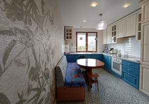 2-к квартира, вторичка, 61м2, 10/19 этаж