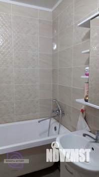2-к квартира, вторичка, 60м2, 3/17 этаж