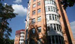 2-к квартира, вторичка, 100м2, 4/10 этаж