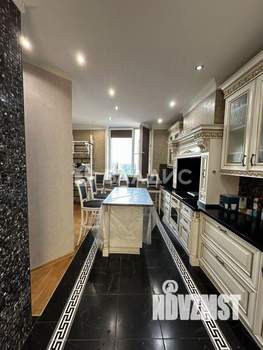 2-к квартира, вторичка, 58м2, 8/19 этаж