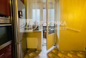 2-к квартира, вторичка, 69м2, 3/19 этаж