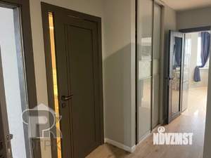 2-к квартира, вторичка, 63м2, 8/17 этаж