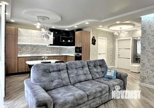 3-к квартира, вторичка, 102м2, 1/17 этаж
