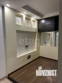 4-к квартира, вторичка, 101м2, 14/25 этаж