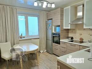 2-к квартира, вторичка, 65м2, 21/25 этаж