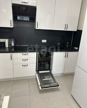 3-к квартира, вторичка, 60м2, 15/15 этаж
