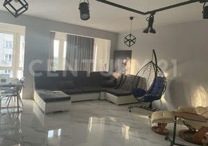 2-к квартира, вторичка, 80м2, 15/15 этаж