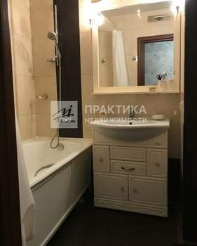 2-к квартира, вторичка, 62м2, 10/17 этаж