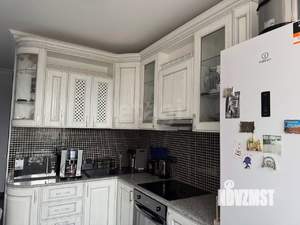 2-к квартира, вторичка, 52м2, 10/17 этаж