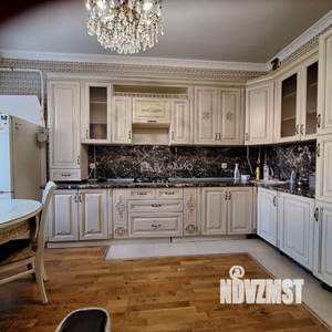 1-к квартира, вторичка, 57м2, 1/4 этаж