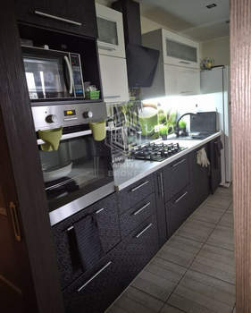 2-к квартира, вторичка, 77м2, 3/6 этаж