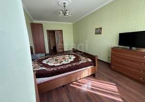 2-к квартира, вторичка, 70м2, 7/17 этаж