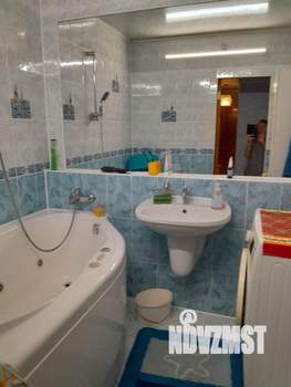 2-к квартира, вторичка, 61м2, 9/17 этаж