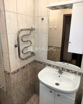 2-к квартира, вторичка, 64м2, 1/16 этаж