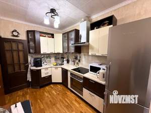 2-к квартира, вторичка, 64м2, 1/7 этаж