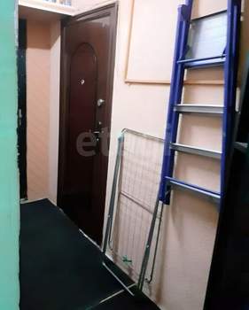2-к квартира, вторичка, 52м2, 1/9 этаж
