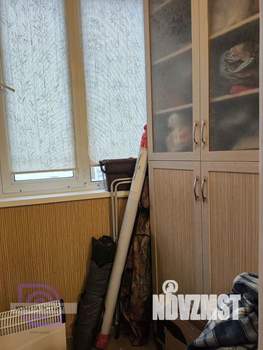 2-к квартира, вторичка, 63м2, 10/17 этаж