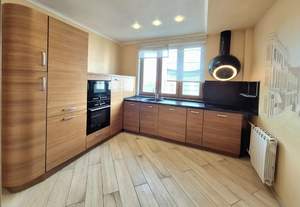 3-к квартира, вторичка, 70м2, 17/17 этаж